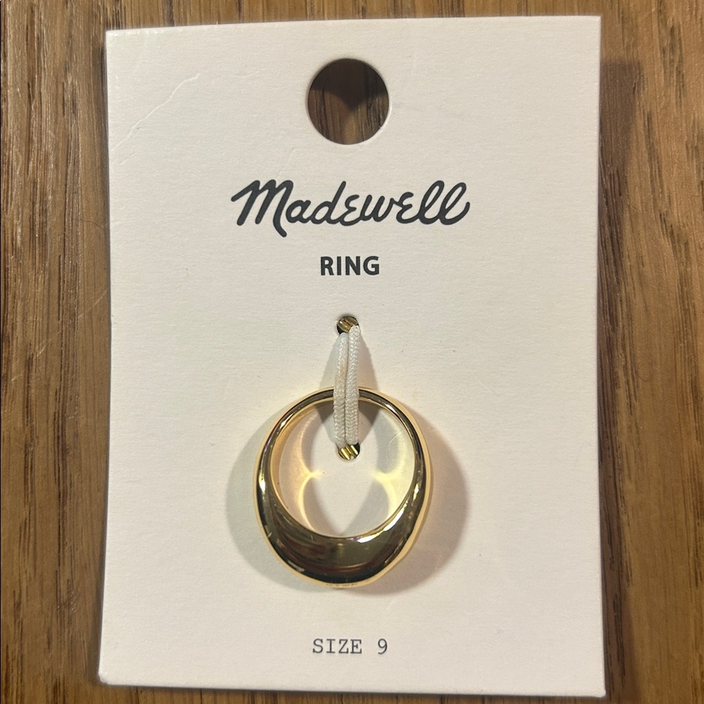 Madewell pale gold size 9 Dome Statement Ring